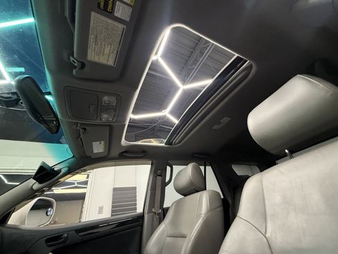 Used 2006 Toyota 4Runner Limited image 12