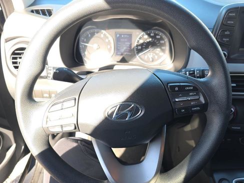 Used 2019 Hyundai Kona SE image 4