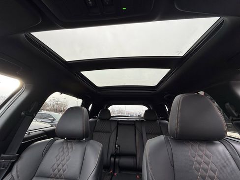 Used 2025 Mitsubishi Outlander SEL image 21