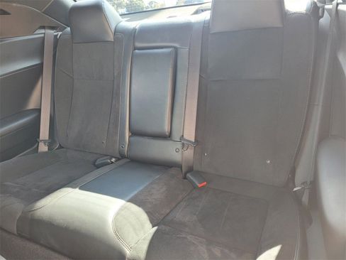 Used 2021 Dodge Challenger R/T w/ Plus Package image 15