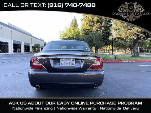 Used 2008 Jaguar XJ8 RWD image 9