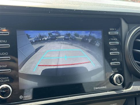 Used 2022 Toyota Tacoma SR AWD/4WD image 24