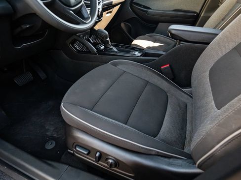 Used 2023 Chevrolet TrailBlazer LT w/ Convenience Package FWD image 28