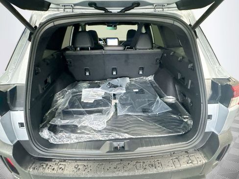New 2026 Subaru Outback Limited AWD/4WD image 26