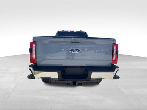 New 2026 Ford F250 Lariat w/ Lariat Premium Package AWD/4WD image 12