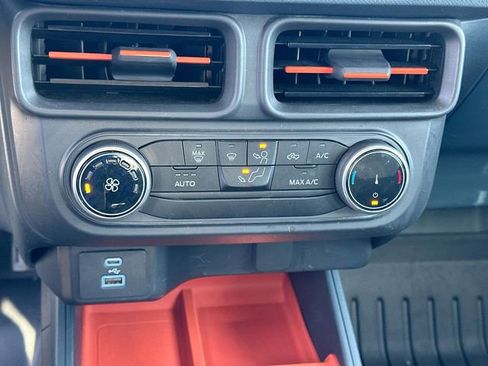 Used 2024 Ford Maverick XLT image 17
