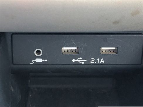 Used 2022 Subaru Outback Premium image 20