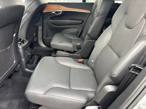Used 2024 Volvo XC90 T8 Plus AWD/4WD image 5