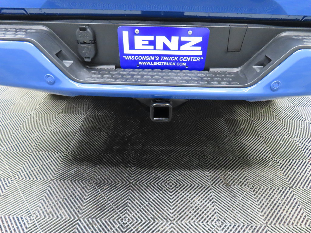 Used 2025 GMC Canyon Elevation AWD/4WD image 32