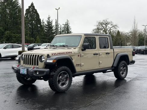 Used 2020 Jeep Gladiator Rubicon w/ Trailer Tow Package AWD/4WD image 8