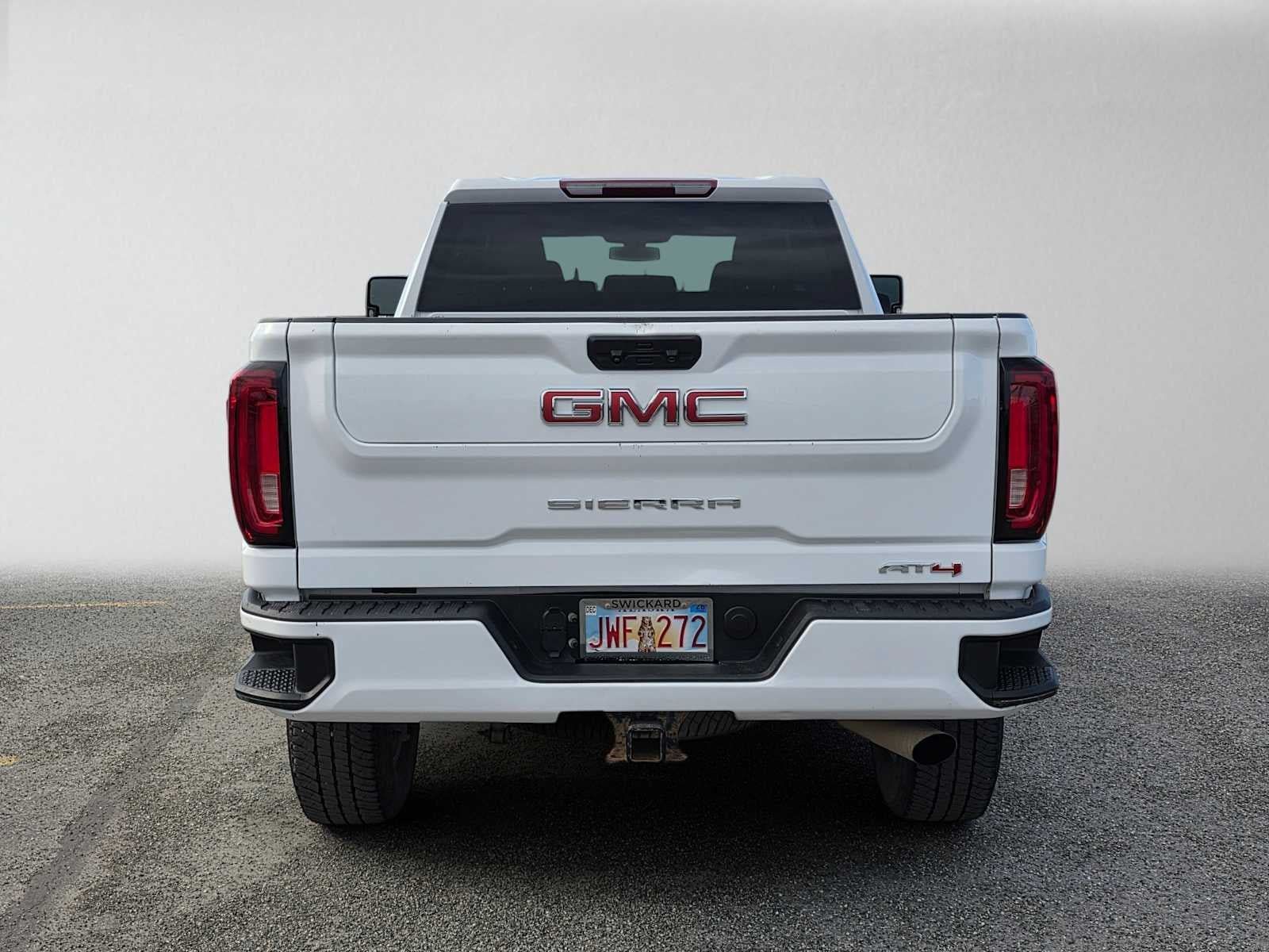 Used 2023 GMC Sierra 2500 AT4 w/ Snow Plow Prep/Camper Package AWD/4WD image 4