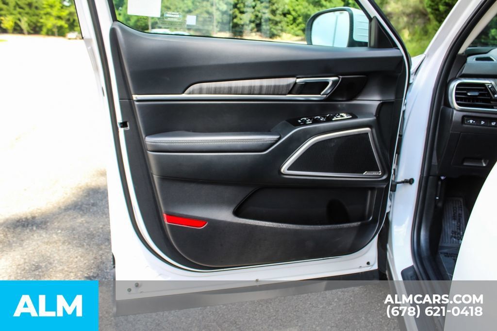 Used 2025 Kia Telluride EX AWD/4WD image 39