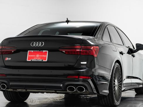 Used 2025 Audi S6 Premium Plus w/ Premium Plus Package image 9