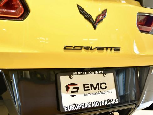 Used 2014 Chevrolet Corvette Stingray Coupe w/ 2LT Preferred Equipment Group RWD image 11
