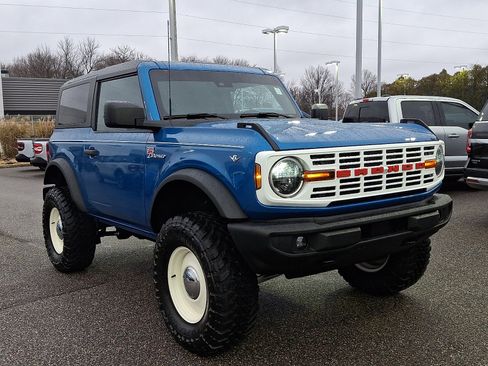 Used 2023 Ford Bronco Big Bend image 2