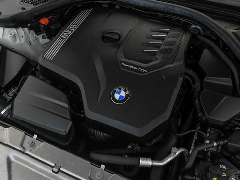 Used 2022 BMW 330i Sedan w/ Driving Assistance Package image 28