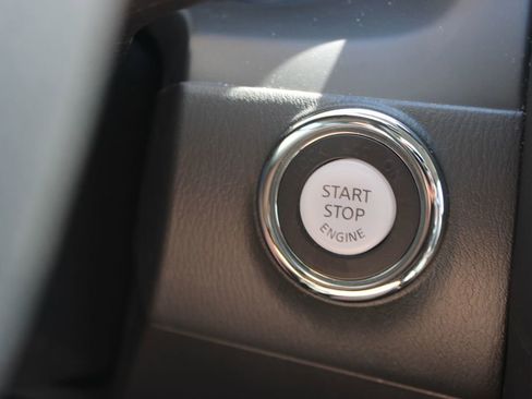 Used 2024 Nissan Armada SV w/ Cargo Package AWD/4WD image 41