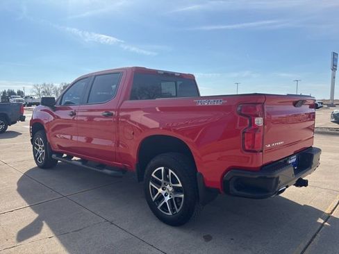 Used 2020 Chevrolet Silverado 1500 LT Trail Boss image 6