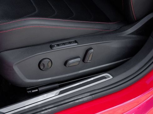 Used 2019 Volkswagen Jetta GLI Autobahn FWD image 36