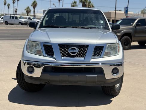 Used 2009 Nissan Frontier SE w/ Power Pkg image 4
