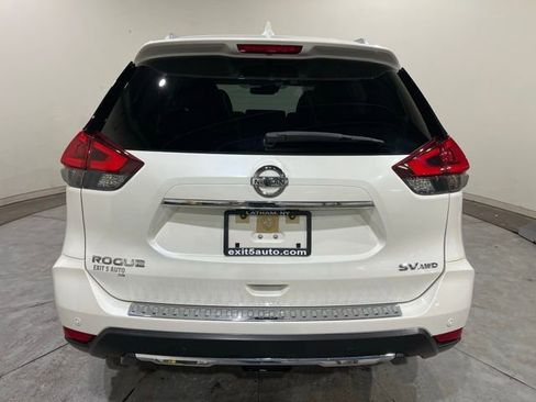 Used 2020 Nissan Rogue SV AWD/4WD image 13