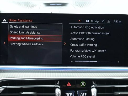 Used 2020 BMW X6 M50i w/ Executive Package AWD/4WD image 40