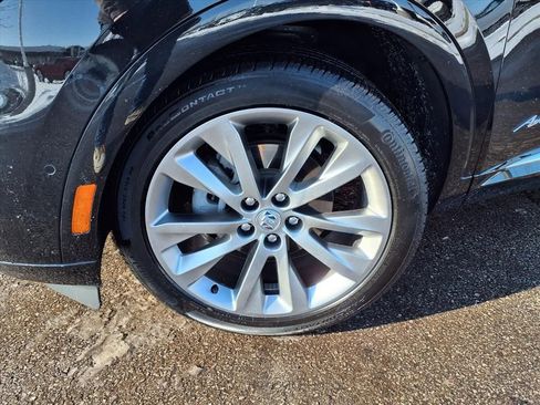 Certified 2023 Buick Envision Avenir image 41