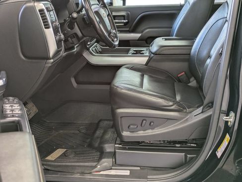 Used 2019 Chevrolet Silverado 2500 LTZ w/ Duramax Plus Package AWD/4WD image 7