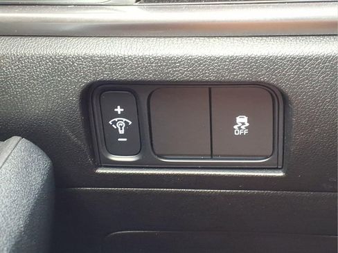 Used 2025 Kia Sorento S w/ Panoramic Sunroof Package image 29