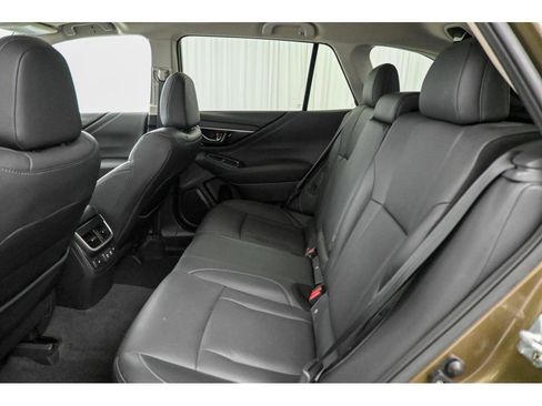 Used 2021 Subaru Outback Limited XT image 26