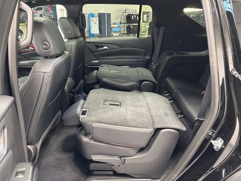 New 2026 Chevrolet Traverse Z71 w/ Driver Confidence Package image 39