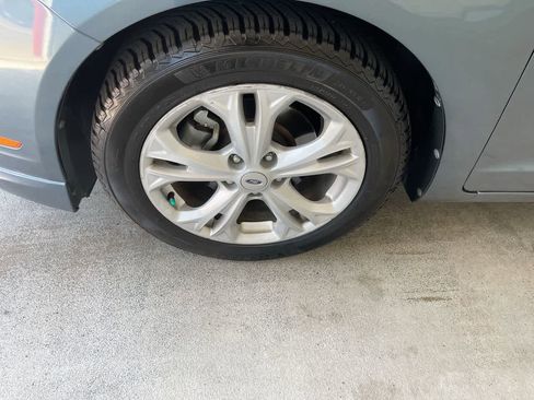 Used 2012 Ford Fusion SE FWD image 10