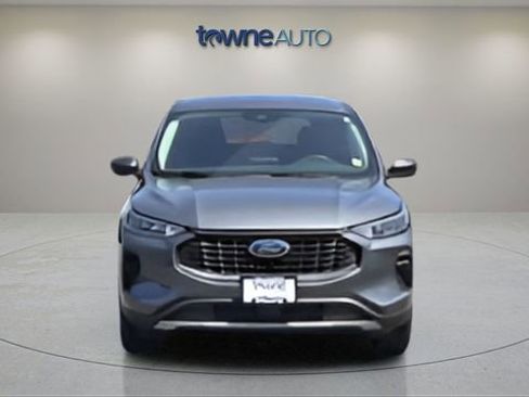 Used 2023 Ford Escape AWD image 10