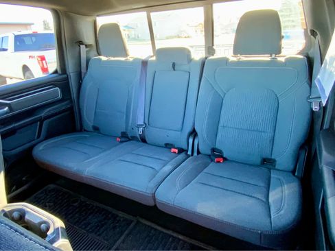 Used 2021 RAM 1500 Big Horn image 30