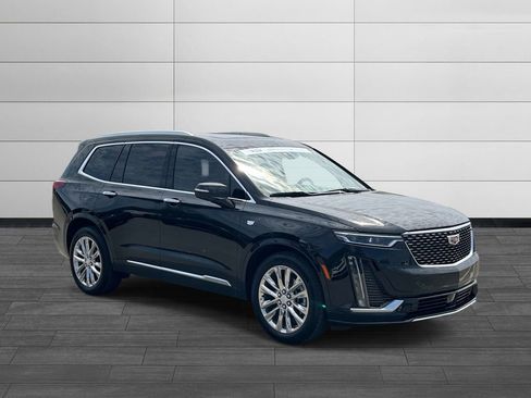 Certified 2025 Cadillac XT6 Premium Luxury w/ Platinum Package FWD image 7