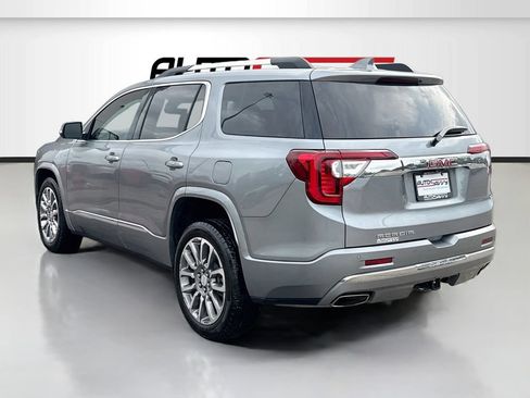 Used 2023 GMC Acadia Denali w/ Denali Ultimate Package FWD image 5