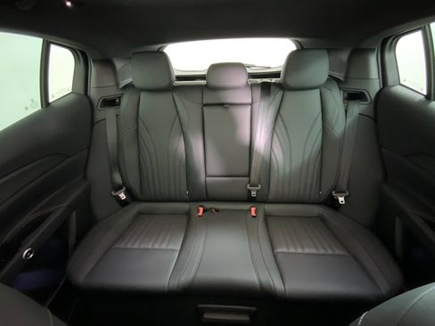 Used 2023 Maserati Grecale Modena image 37