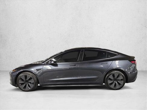 Used 2025 Tesla Model 3 Long Range image 9