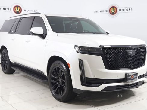 Used 2021 Cadillac Escalade ESV Sport Platinum w/ LPO, ONYX Package AWD/4WD image 28