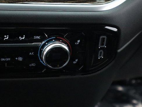 New 2026 GMC Sierra 2500 SLE w/ SLE Value Package; image 38