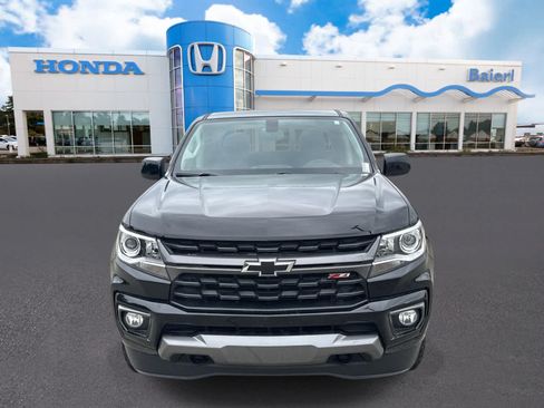 Used 2022 Chevrolet Colorado Z71 AWD/4WD image 8