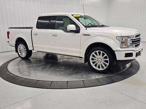 Used 2019 Ford F150 Limited w/ Trailer Tow Package image 7