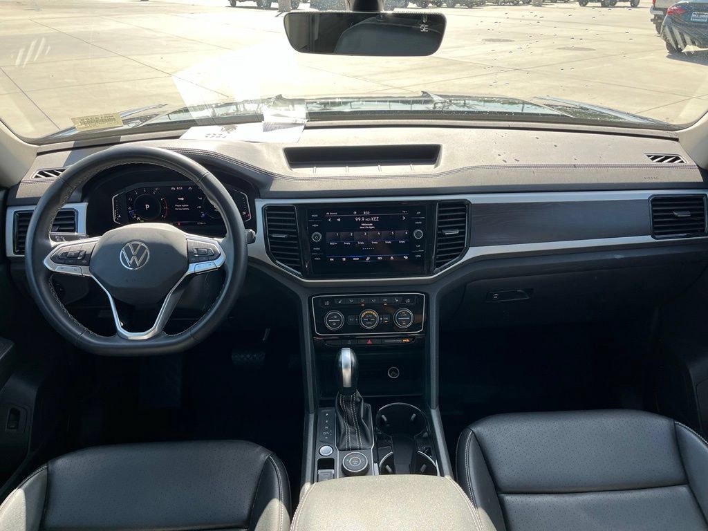Used 2023 Volkswagen Atlas SE w/ Panoramic Sunroof Package AWD/4WD image 14