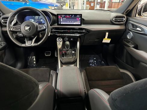 Used 2024 Dodge Hornet R/T Plus image 13