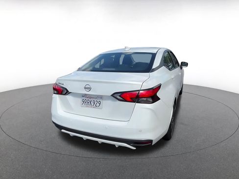 Used 2025 Nissan Versa SV image 14