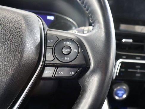 Used 2021 Toyota Venza XLE w/ Softex Package image 19