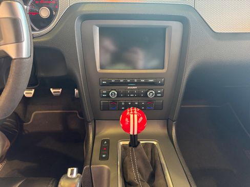 Used 2012 Ford Mustang Shelby GT500 w/ SVT Performance Pkg RWD image 11