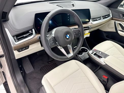 New 2026 BMW X1 xDrive28i w/ Convenience Package AWD/4WD image 9