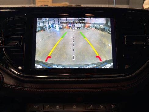 Used 2023 Dodge Durango GT image 9