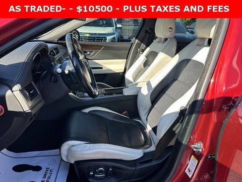 Used 2016 Jaguar XF S image 14